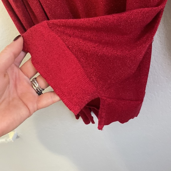 Open shoulder & open sleeve sweater ❤️ - Picture 6 of 7